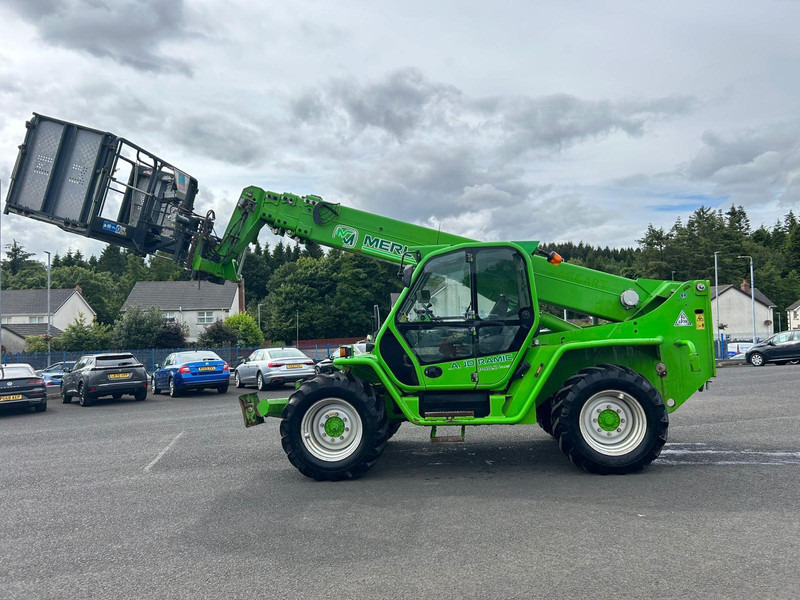 Merlo P 40.17 PLUS Merlo P40.17 PLUS - Телескопичен товарач: снимка 1 Merlo P 40.17 PLUS Merlo P40.17 PLUS - Телескопичен товарач: снимка 1
