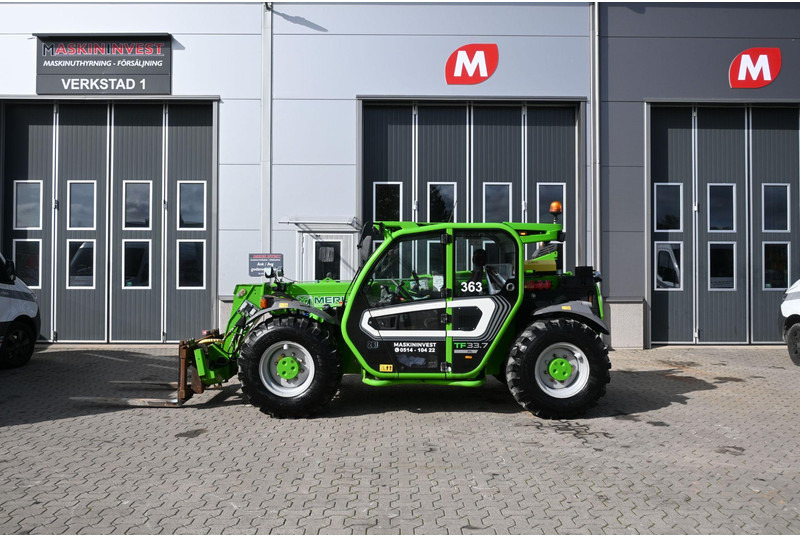 Merlo TF 33.7-115L Personkorg - Телескопичен товарач: снимка 1 Merlo TF 33.7-115L Personkorg - Телескопичен товарач: снимка 1