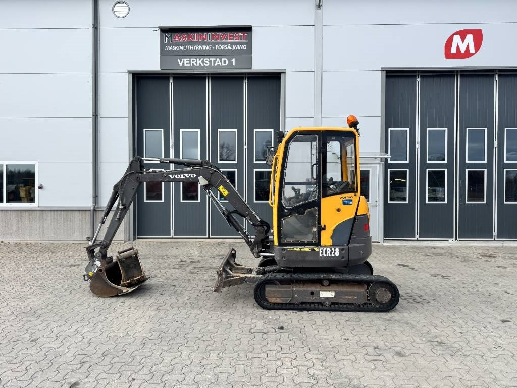 Volvo ECR 28 - Мини багер: снимка 1 Volvo ECR 28 - Мини багер: снимка 1