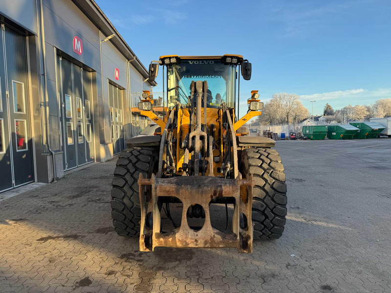 Колесен товарач Volvo L90H Volvo L90H: снимка 7