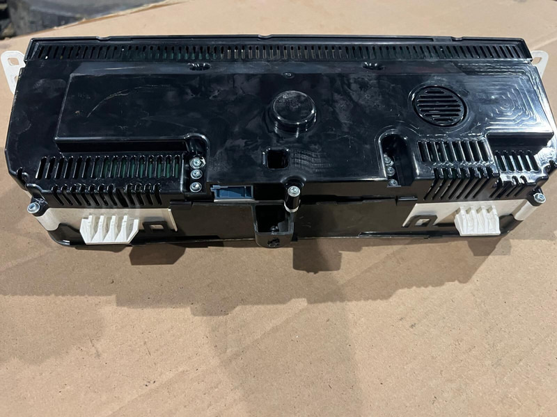 Continental FH4 - Табло: снимка 3 Continental FH4 - Табло: снимка 3