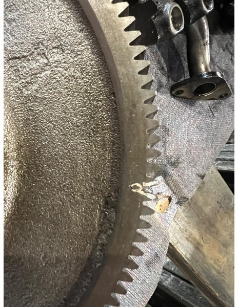 Scania 1905699 - Разпределителен вал: снимка 2 Scania 1905699 - Разпределителен вал: снимка 2