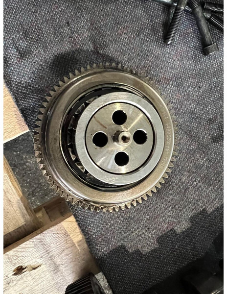 Scania R580 - Двигател и части: снимка 1 Scania R580 - Двигател и части: снимка 1