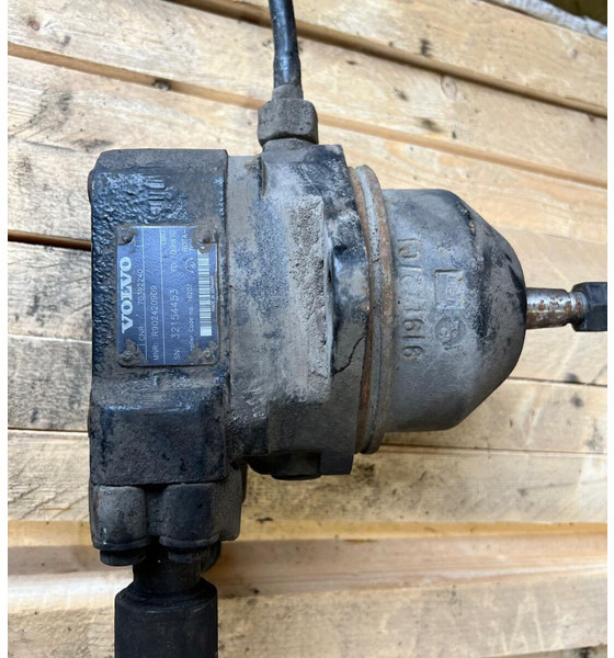 Volvo B12 - Хидравличен мотор: снимка 2 Volvo B12 - Хидравличен мотор: снимка 2