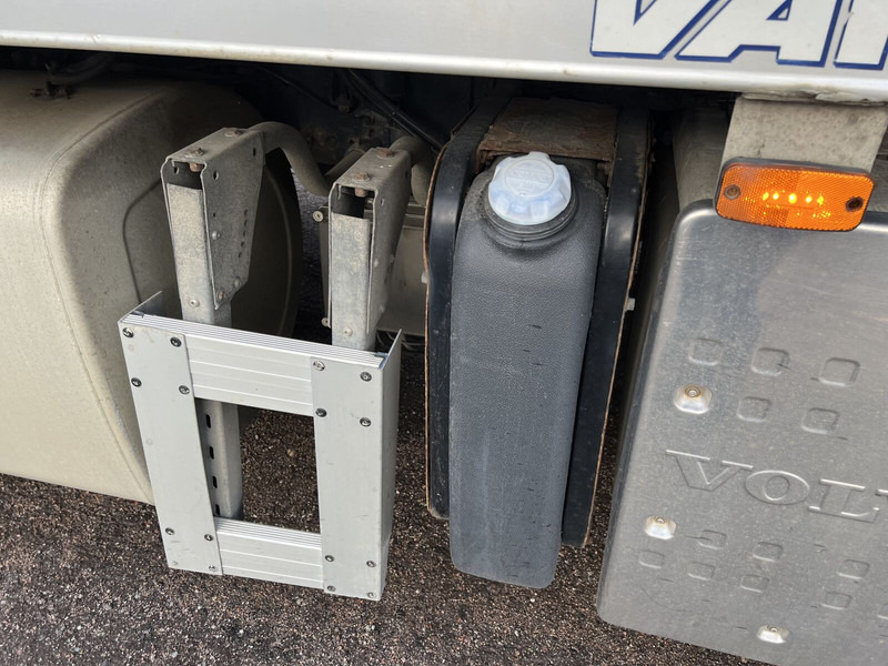 Рефрижератор камион Volvo FM 480: снимка 8