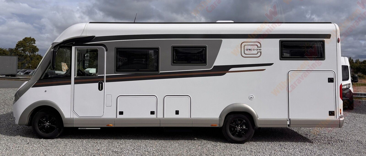 Carthago chic c-line I 4.9 LE L Mercedes*ALDE*Super Paket - Интегриран кемпер: снимка 4 Carthago chic c-line I 4.9 LE L Mercedes*ALDE*Super Paket - Интегриран кемпер: снимка 4