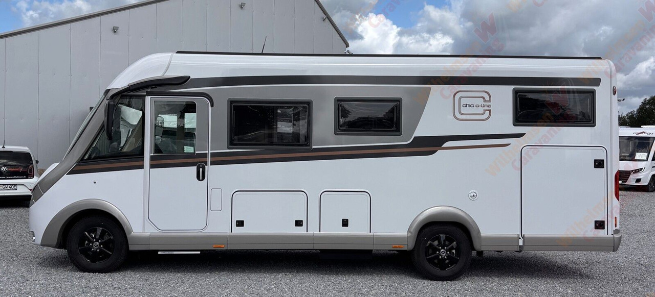 Carthago chic c-line I 4.9 LE Mercedes*ALDE*Super Paket* - Интегриран кемпер: снимка 3 Carthago chic c-line I 4.9 LE Mercedes*ALDE*Super Paket* - Интегриран кемпер: снимка 3