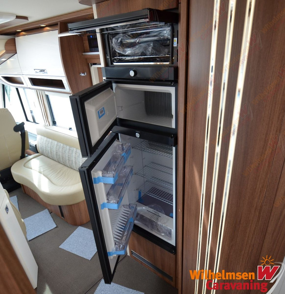 Интегриран кемпер Carthago chic e-line xl I I 61 LE 5. Sitz 56.599  Rabatt: снимка 16