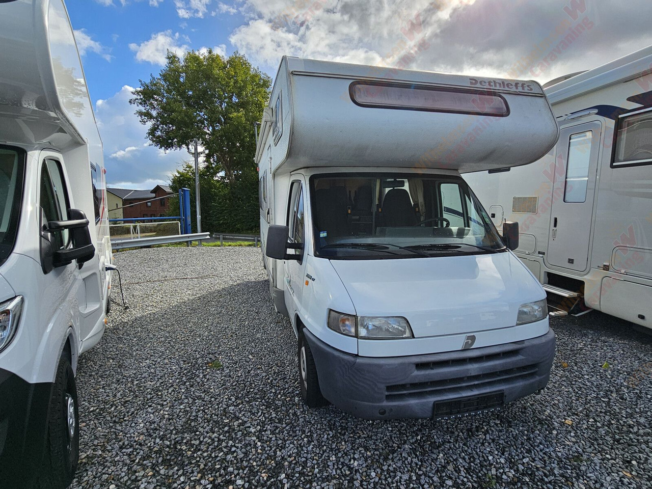 DethleffsA 5820 6 Personen Zulassung - Алковен кемпер: снимка 4 DethleffsA 5820 6 Personen Zulassung - Алковен кемпер: снимка 4