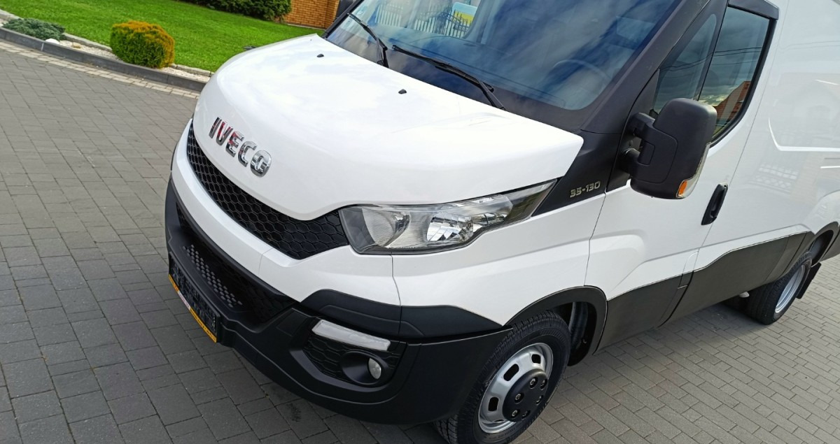 Товарен бус Iveco Daily 35C13 Blaszak L3H2 na bliźniakach VAT 23: снимка 5