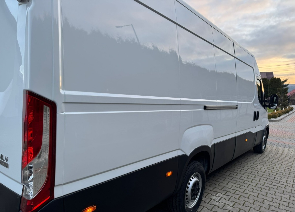 Iveco Maxi 3.0 Himatic 180ps. Iveco 180ps - Товарен бус: снимка 5 Iveco Maxi 3.0 Himatic 180ps. Iveco 180ps - Товарен бус: снимка 5