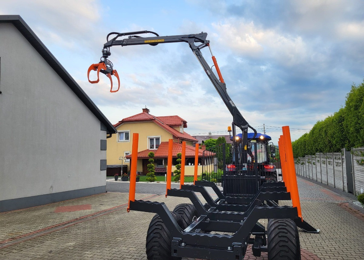 LOVOL Zestaw Traktor LOVOL M755 Przyczepa do drewna BMF 8TPro Stan Nowy Fabryczny - Харвестер: снимка 4 LOVOL Zestaw Traktor LOVOL M755 Przyczepa do drewna BMF 8TPro Stan Nowy Fabryczny - Харвестер: снимка 4