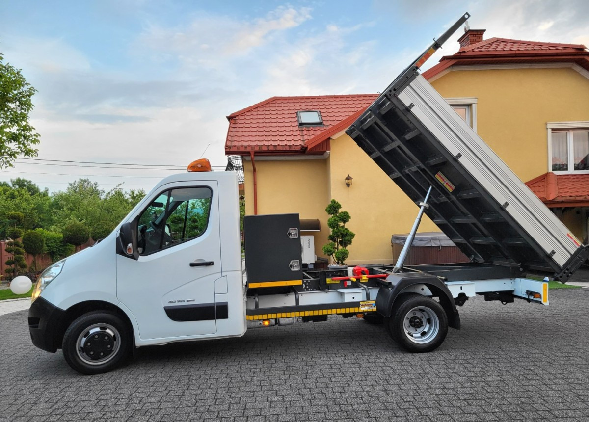 Renault Master Oryginalny Fabryczny Kiper Stan Idealny - Бус самосвал: снимка 1 Renault Master Oryginalny Fabryczny Kiper Stan Idealny - Бус самосвал: снимка 1
