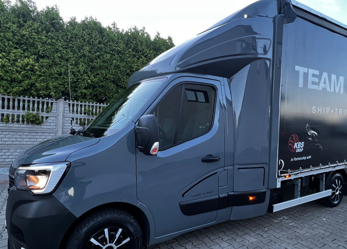 Renault Master Stan Idealny Salon Polska I właściciel Renault Bezwypadkowy Serwisowany - Брезентов бус: снимка 5 Renault Master Stan Idealny Salon Polska I właściciel Renault Bezwypadkowy Serwisowany - Брезентов бус: снимка 5