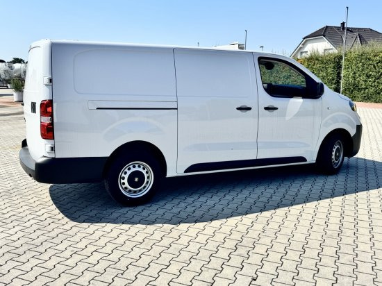 Fiat Scudo M BlueDHi 120 6-Gang - Товарен бус: снимка 4 Fiat Scudo M BlueDHi 120 6-Gang - Товарен бус: снимка 4