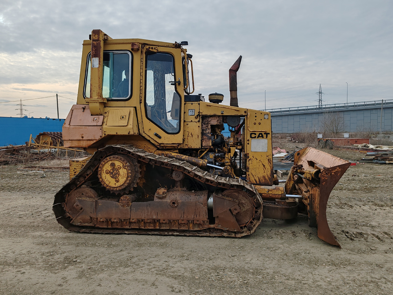 Caterpillar D4H - Булдозер: снимка 4 Caterpillar D4H - Булдозер: снимка 4