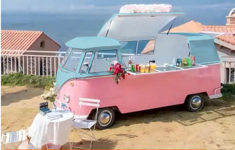 Deli Star Trailer Retro Minivan FR 4300 Electric - Търговска каравана: снимка 2 Deli Star Trailer Retro Minivan FR 4300 Electric - Търговска каравана: снимка 2