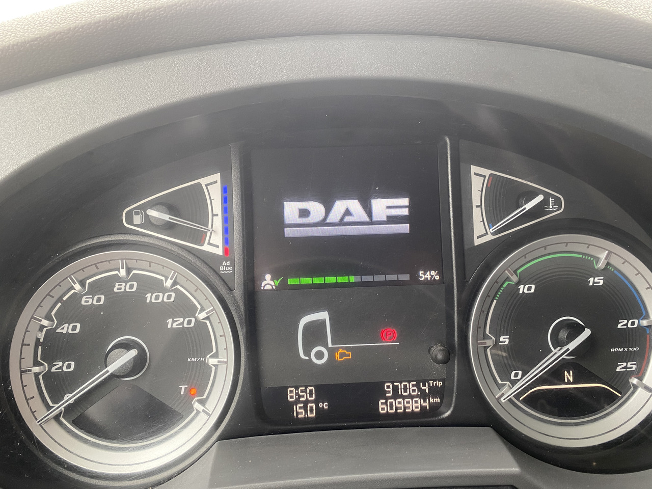 Влекач DAF H4EN3: снимка 8