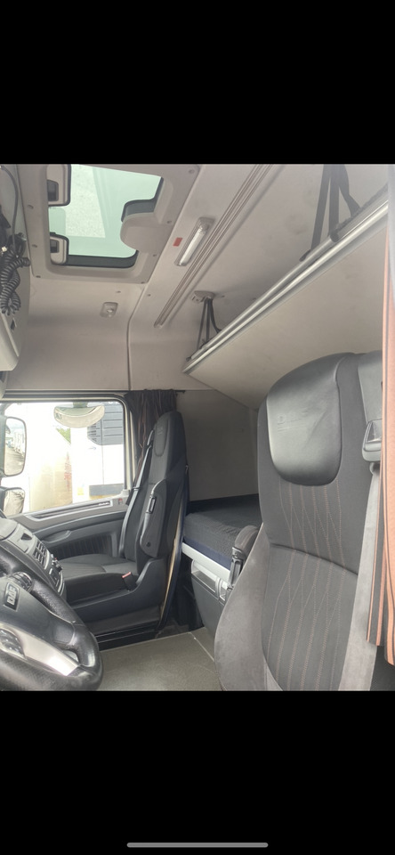 Влекач DAF H4EN3: снимка 10