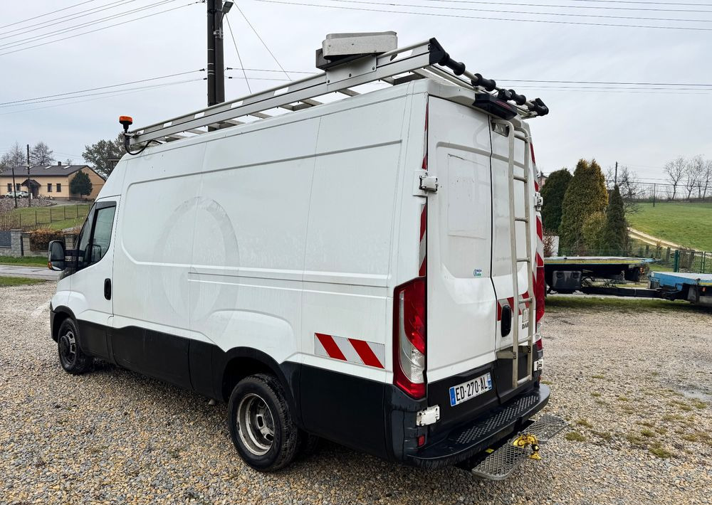 Iveco 35C21 - Товарен бус: снимка 3 Iveco 35C21 - Товарен бус: снимка 3