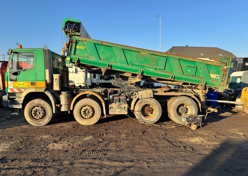 Iveco EuroTrakker - Самосвал камион: снимка 3 Iveco EuroTrakker - Самосвал камион: снимка 3