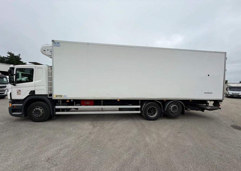 Scania P320 - Рефрижератор камион: снимка 2 Scania P320 - Рефрижератор камион: снимка 2