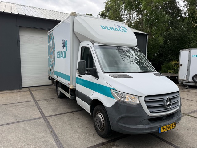 Mercedes-Benz Sprinter 519 FG 4x2 - Товарен бус: снимка 2 Mercedes-Benz Sprinter 519 FG 4x2 - Товарен бус: снимка 2