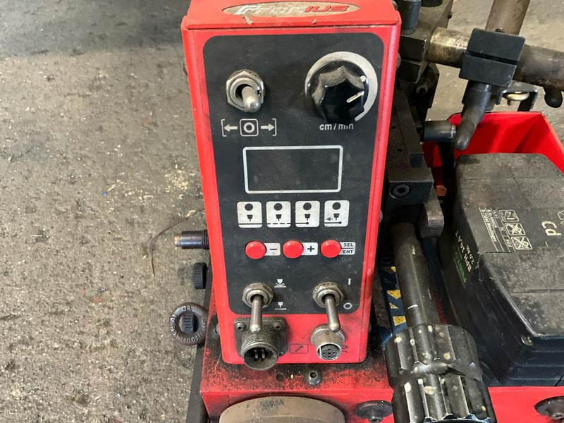 Fronius FDV 22 MF - Металообработваща машина: снимка 4 Fronius FDV 22 MF - Металообработваща машина: снимка 4