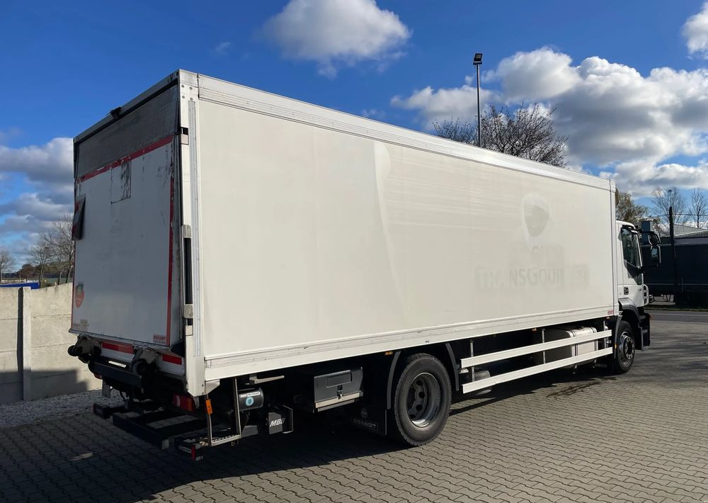 Iveco Stralis EEV 18.310 EURO 5, Chłodnia, PRZEBIEG 262 TYŚ KM!! - Рефрижератор камион: снимка 4 Iveco Stralis EEV 18.310 EURO 5, Chłodnia, PRZEBIEG 262 TYŚ KM!! - Рефрижератор камион: снимка 4