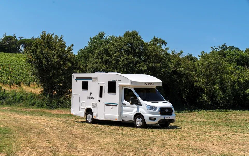 Ford Transit RIMOR KILIG 18 Plus - Кемпер: снимка 4 Ford Transit RIMOR KILIG 18 Plus - Кемпер: снимка 4
