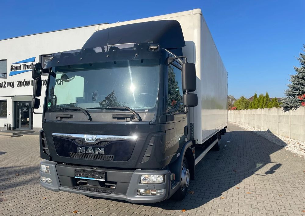 MAN TGL 12.250 - Камион фургон: снимка 1 MAN TGL 12.250 - Камион фургон: снимка 1