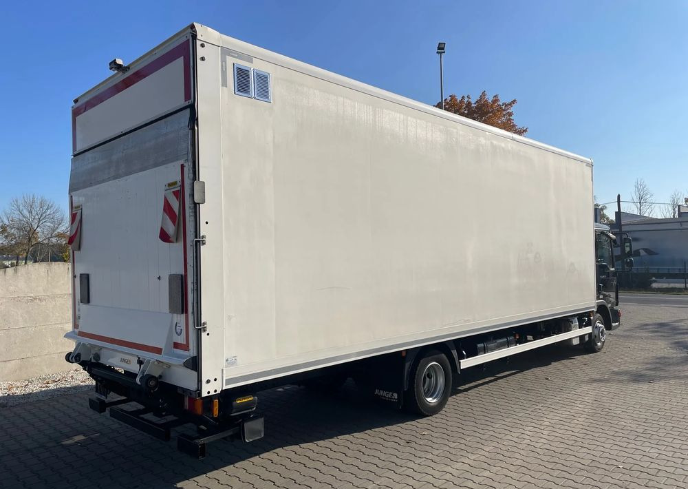 MAN TGL 12.250 - Камион фургон: снимка 5 MAN TGL 12.250 - Камион фургон: снимка 5