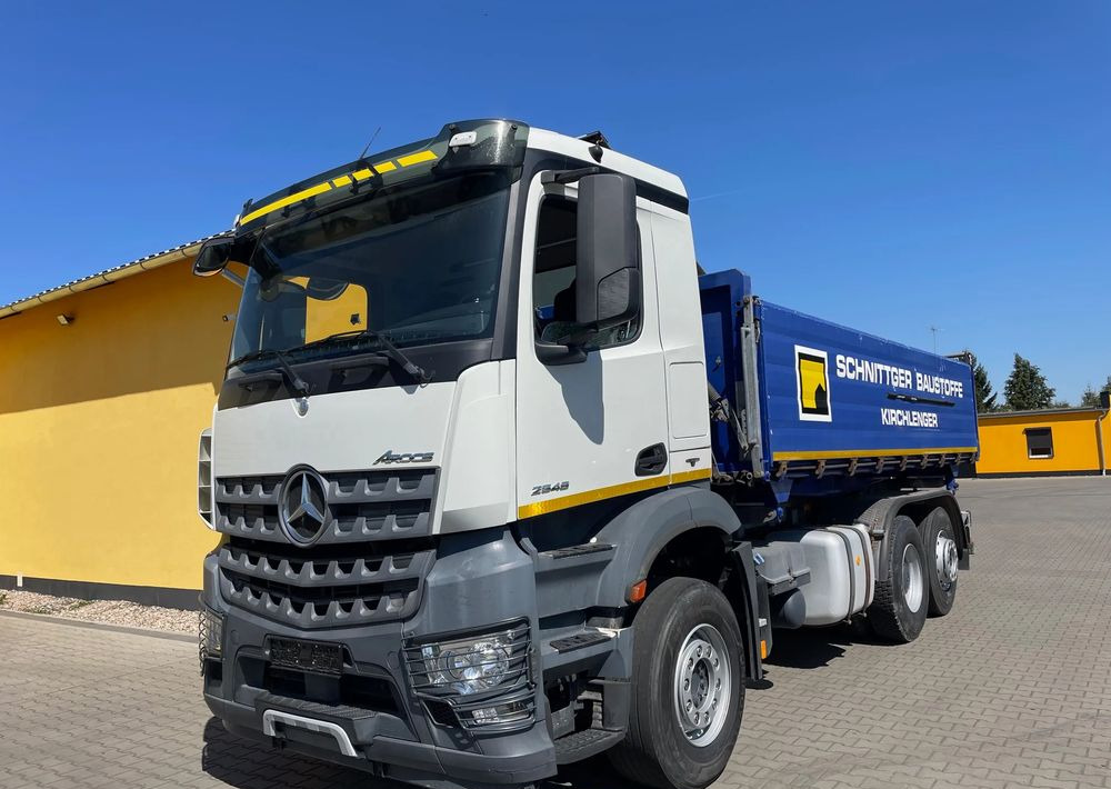 Mercedes-Benz AROCS 2545, WYWROTKA - Самосвал камион: снимка 2 Mercedes-Benz AROCS 2545, WYWROTKA - Самосвал камион: снимка 2