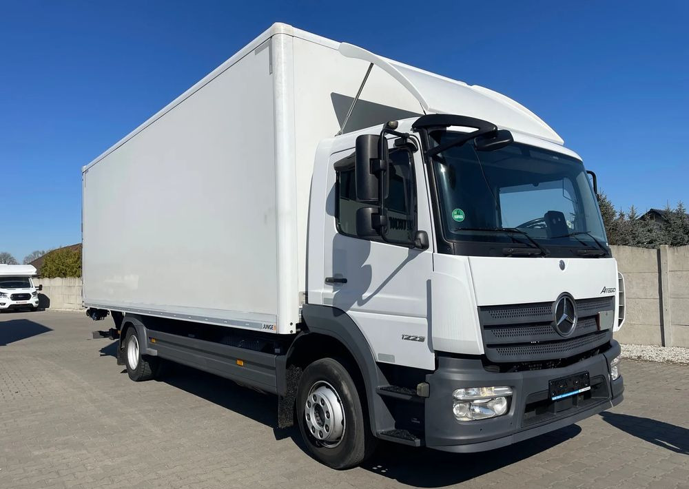 Mercedes-Benz ATEGO 1223 - Камион фургон: снимка 2 Mercedes-Benz ATEGO 1223 - Камион фургон: снимка 2