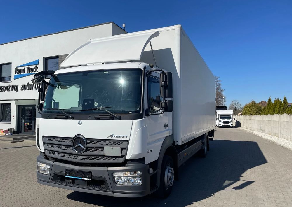 Mercedes-Benz ATEGO 1223 - Камион фургон: снимка 1 Mercedes-Benz ATEGO 1223 - Камион фургон: снимка 1