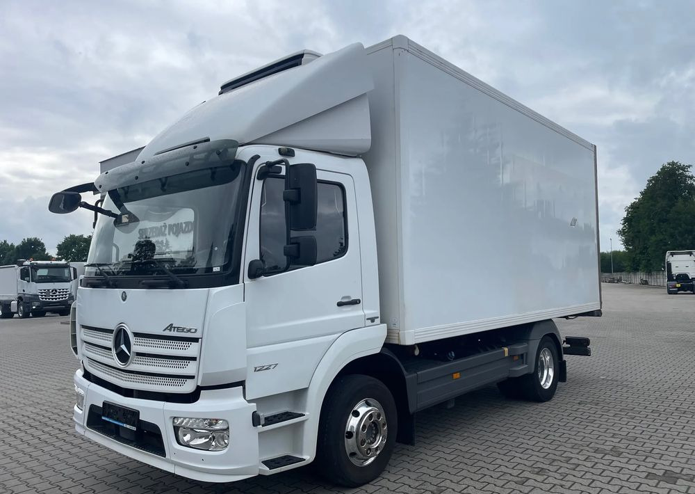 Mercedes-Benz ATEGO 1227 CHŁODNIA HAKOWA / HAKÓWKA - Рефрижератор камион: снимка 2 Mercedes-Benz ATEGO 1227 CHŁODNIA HAKOWA / HAKÓWKA - Рефрижератор камион: снимка 2
