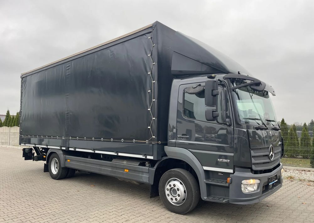 Mercedes-Benz ATEGO 1230 - Камион с брезент: снимка 1 Mercedes-Benz ATEGO 1230 - Камион с брезент: снимка 1
