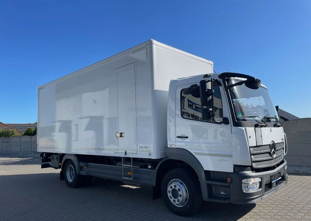 Mercedes-Benz ATEGO 1324, 15 EUROPALET, ŁADOWNOŚĆ 7,5 T - Камион фургон: снимка 5 Mercedes-Benz ATEGO 1324, 15 EUROPALET, ŁADOWNOŚĆ 7,5 T - Камион фургон: снимка 5