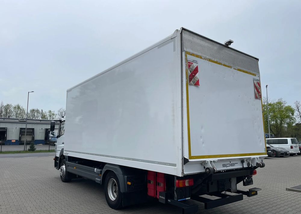 Mercedes-Benz ATEGO 1324/ Ładownośc 7,5 tony/ kontener 6,2m! - Камион фургон: снимка 5 Mercedes-Benz ATEGO 1324/ Ładownośc 7,5 tony/ kontener 6,2m! - Камион фургон: снимка 5