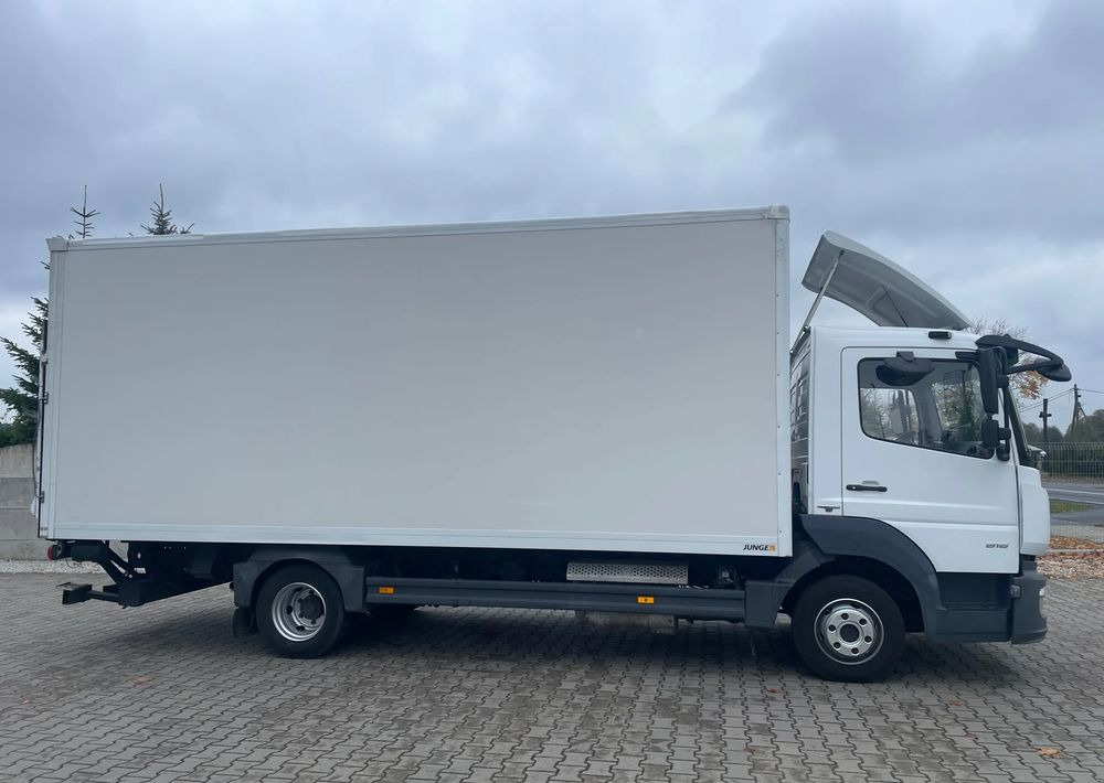 Mercedes-Benz ATEGO 816 DMC 8600 kg - Камион фургон: снимка 4 Mercedes-Benz ATEGO 816 DMC 8600 kg - Камион фургон: снимка 4
