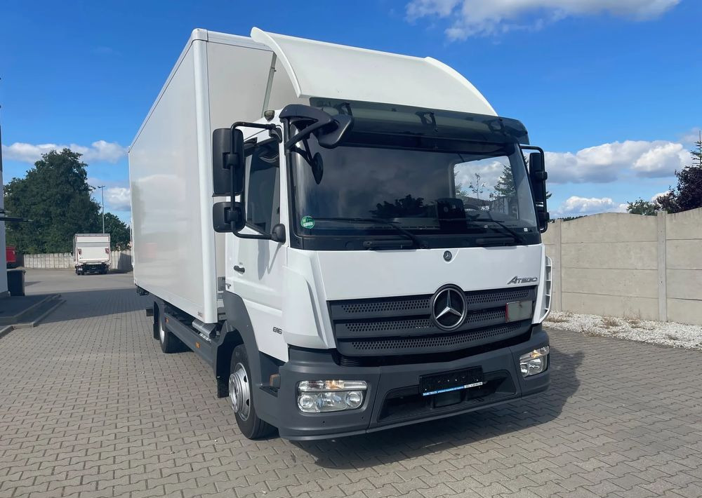 Mercedes-Benz ATEGO 816 ,ładowność 3,1 tony! - Камион фургон: снимка 3 Mercedes-Benz ATEGO 816 ,ładowność 3,1 tony! - Камион фургон: снимка 3