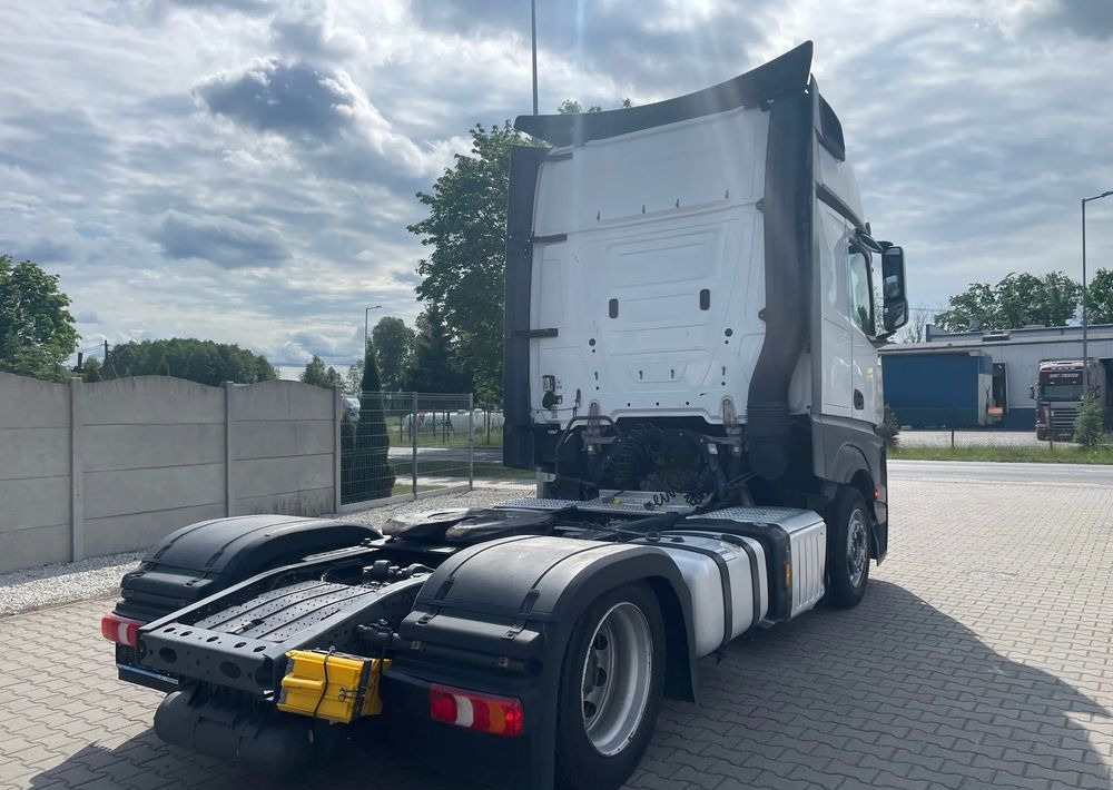 Mercedes-Benz ACTROS 1845, Mega, Gigaspace, Salonka! - Влекач: снимка 4 Mercedes-Benz ACTROS 1845, Mega, Gigaspace, Salonka! - Влекач: снимка 4