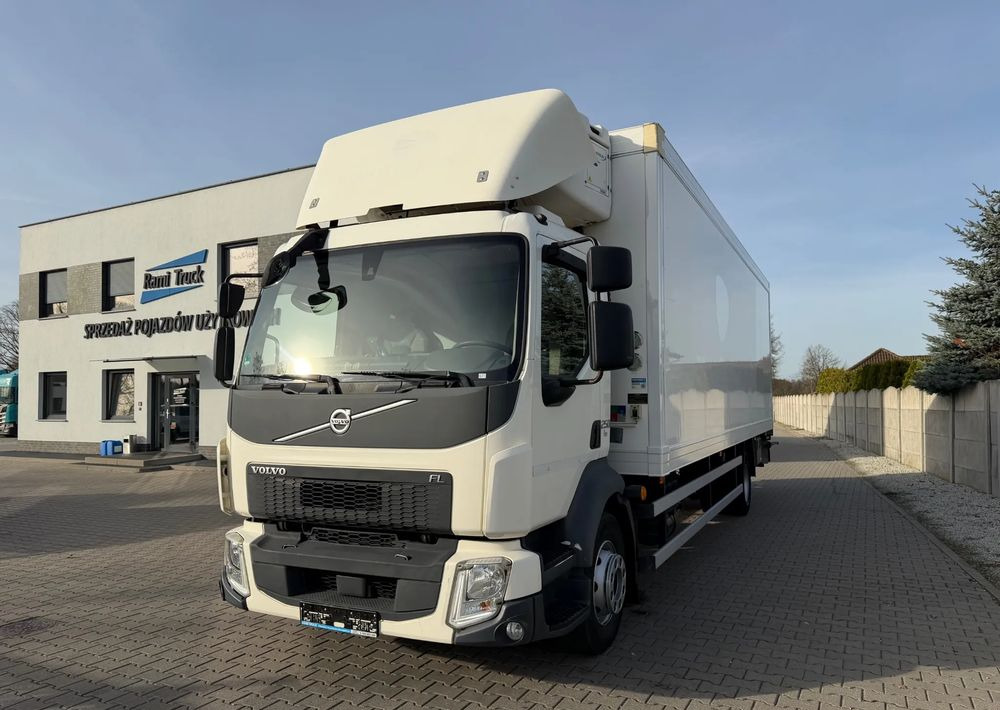 Volvo FL 16.250/ 19 PALET/ Ładownośc 6 ton/ na poduszkach! - Рефрижератор камион: снимка 1 Volvo FL 16.250/ 19 PALET/ Ładownośc 6 ton/ na poduszkach! - Рефрижератор камион: снимка 1