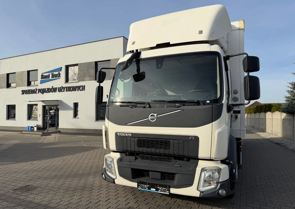 Volvo FL 16.250/ 19 PALET/ Ładownośc 6 ton/ na poduszkach! - Рефрижератор камион: снимка 3 Volvo FL 16.250/ 19 PALET/ Ładownośc 6 ton/ na poduszkach! - Рефрижератор камион: снимка 3