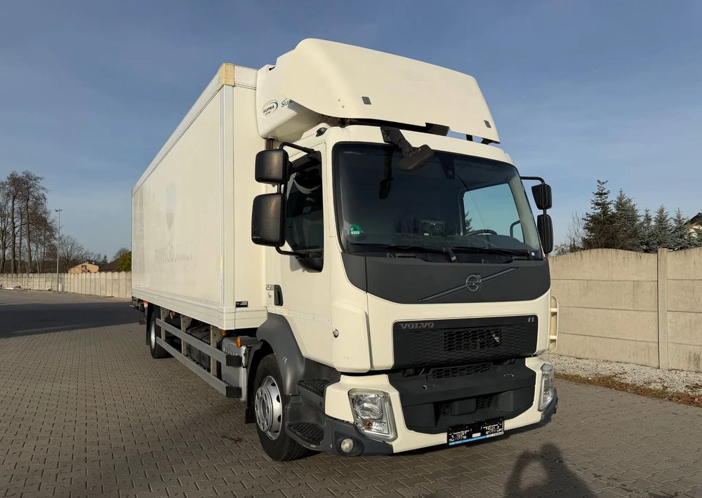 Volvo FL 16.250/ 19 PALET/ Ładownośc 6 ton/ na poduszkach! - Рефрижератор камион: снимка 4 Volvo FL 16.250/ 19 PALET/ Ładownośc 6 ton/ na poduszkach! - Рефрижератор камион: снимка 4