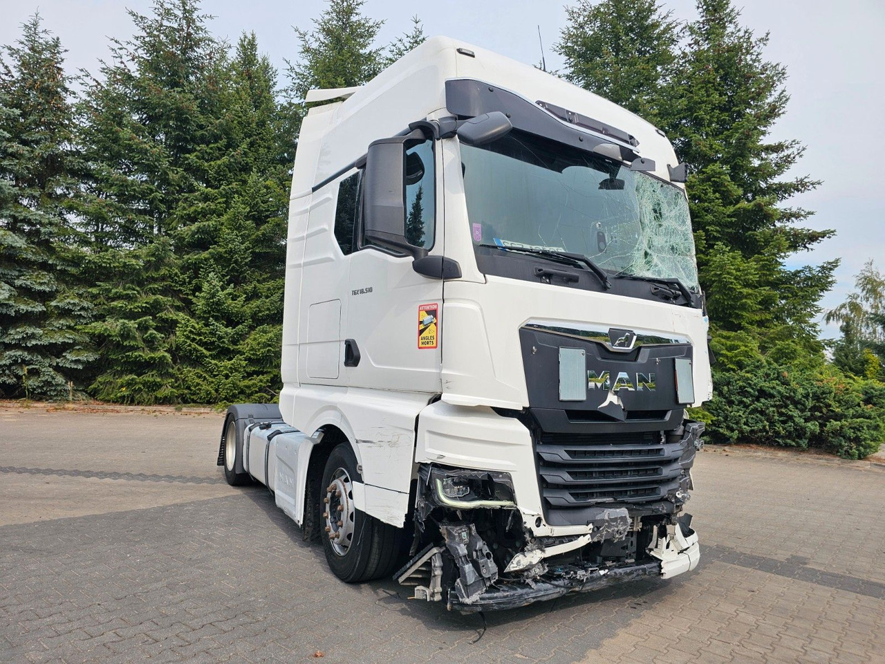 MAN TGX 18.510 XXL INTARDER - Motor , Rahmen 100% OK - Влекач: снимка 1 MAN TGX 18.510 XXL INTARDER - Motor , Rahmen 100% OK - Влекач: снимка 1