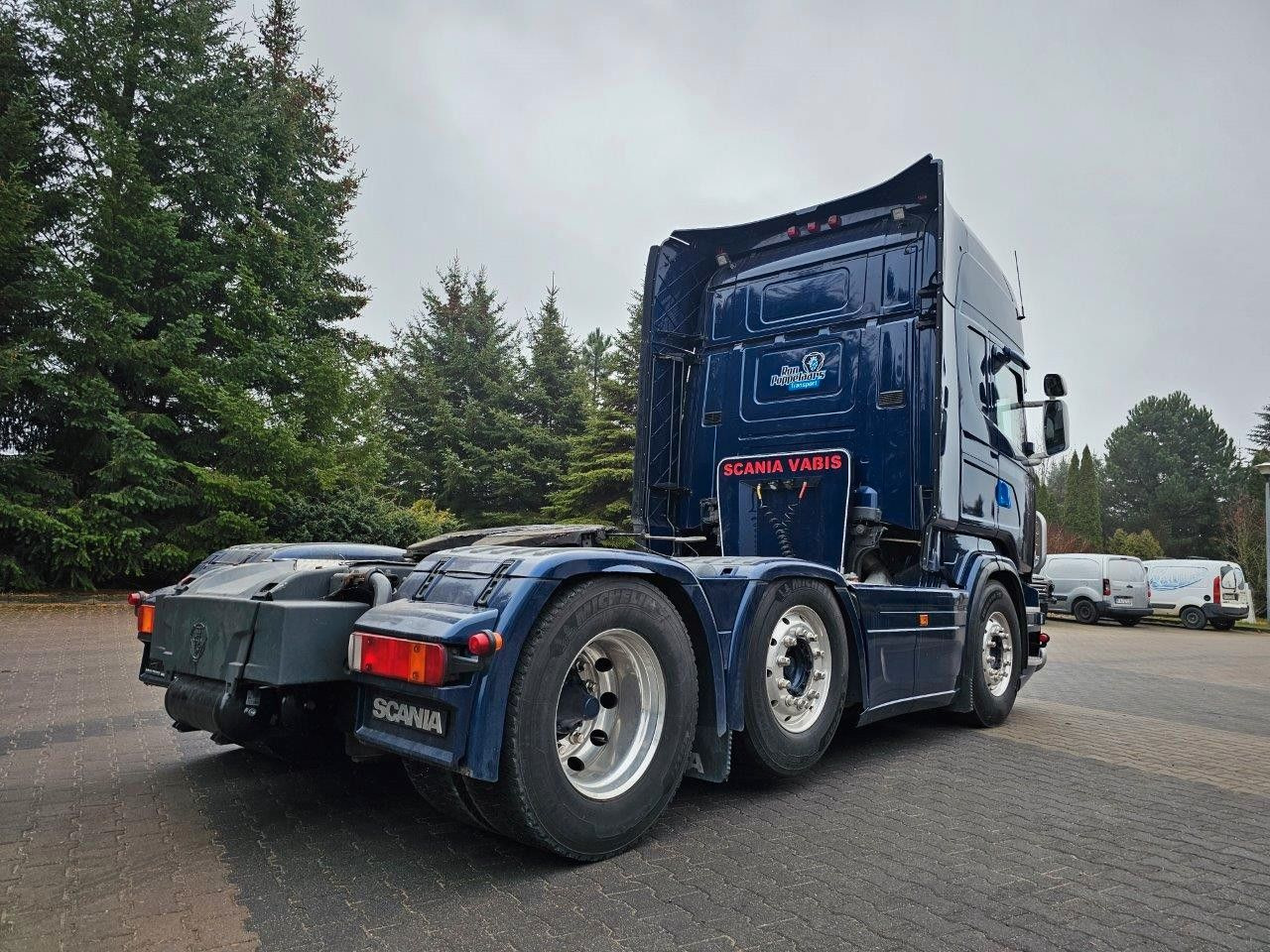 Scania R520 V8 6x2 Lenk/Liftachse Vollaustattung EURO6 - Влекач: снимка 3 Scania R520 V8 6x2 Lenk/Liftachse Vollaustattung EURO6 - Влекач: снимка 3