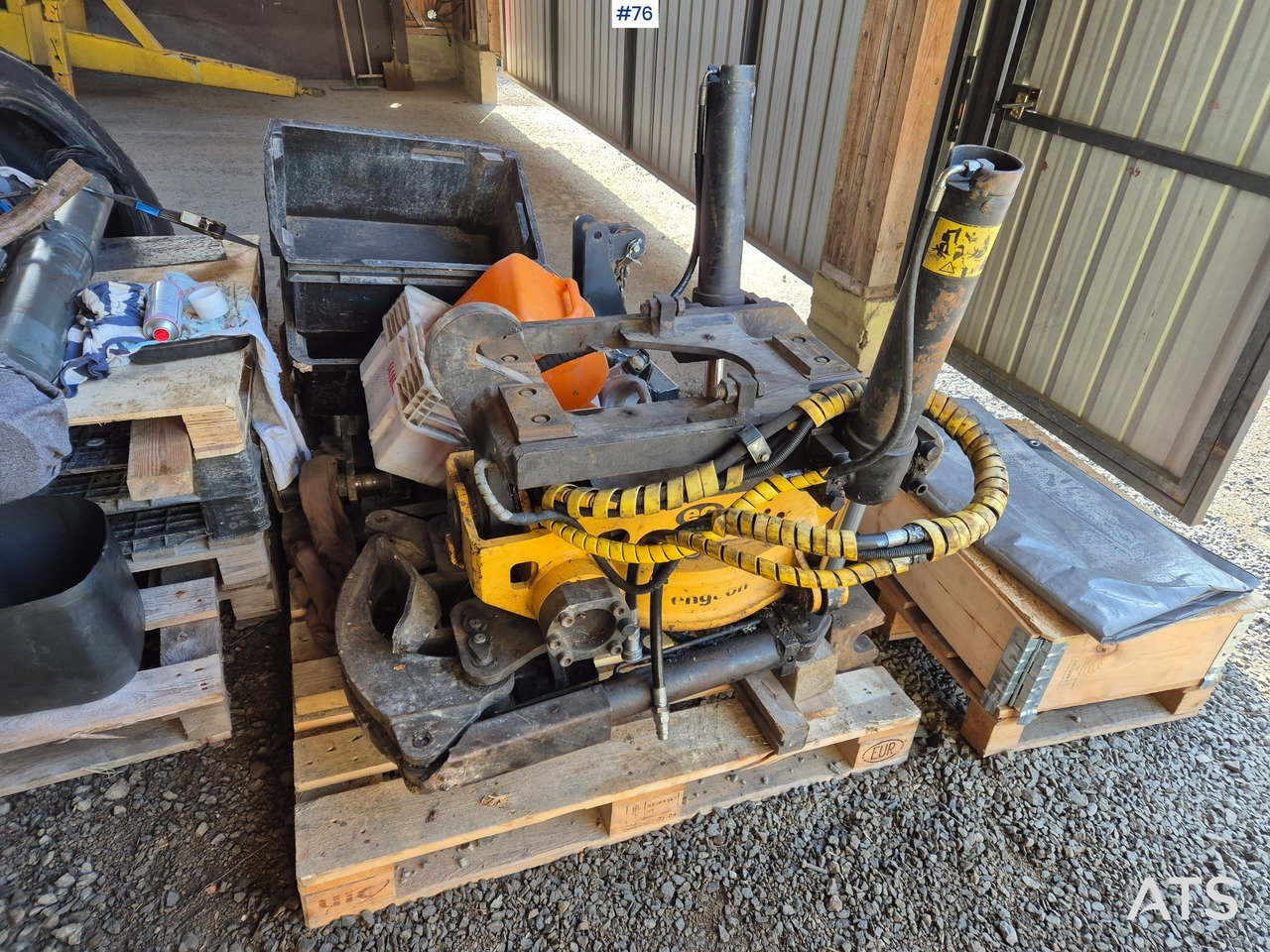 2008 Engcon EC-20 - Тилтротатор: снимка 1 2008 Engcon EC-20 - Тилтротатор: снимка 1