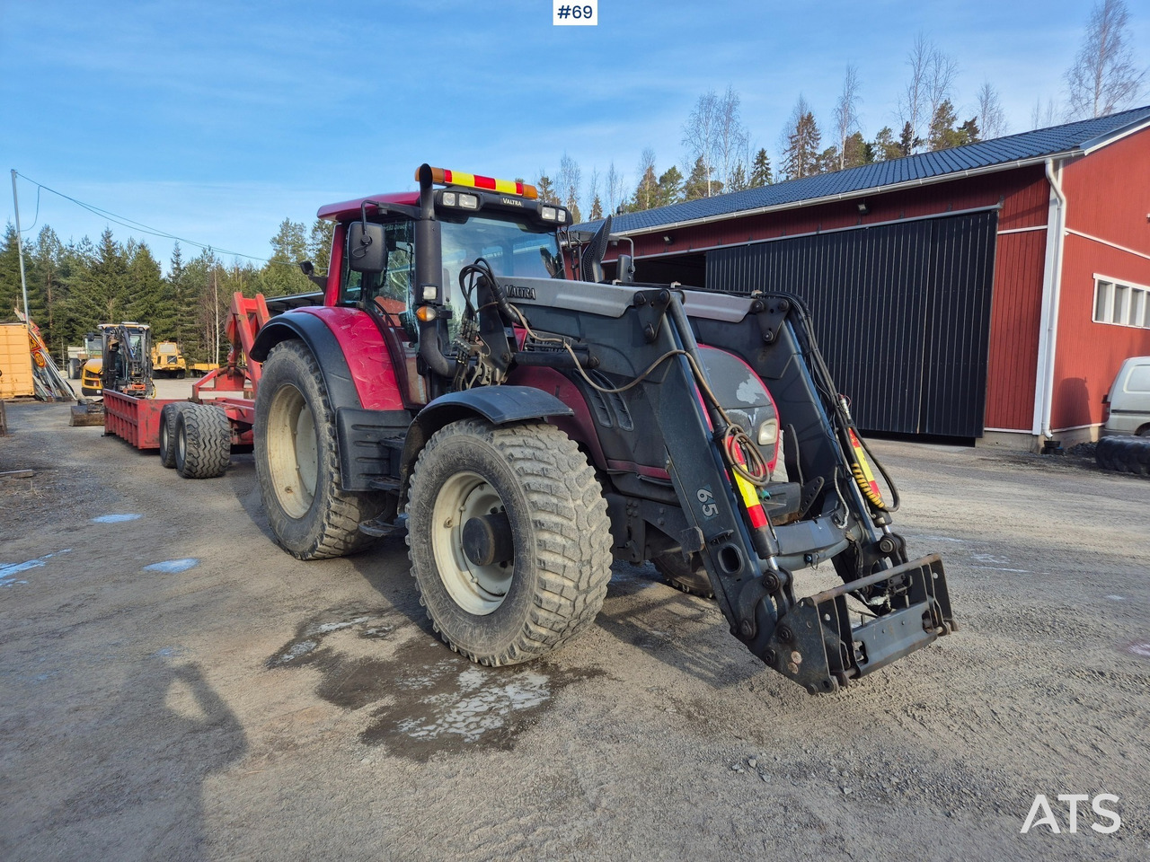 Valtra T182 - Трактор: снимка 4 Valtra T182 - Трактор: снимка 4