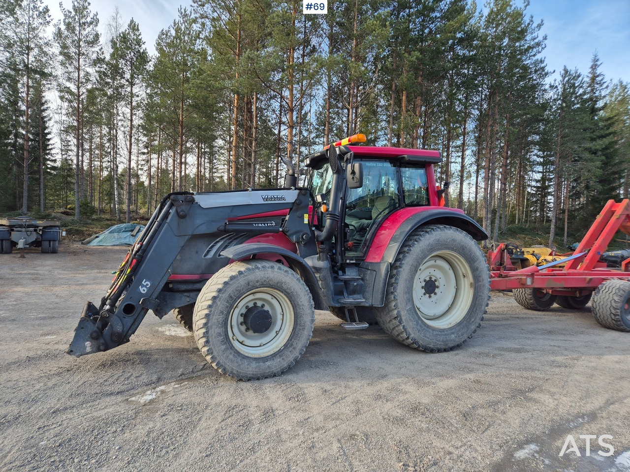 Valtra T182 - Трактор: снимка 2 Valtra T182 - Трактор: снимка 2
